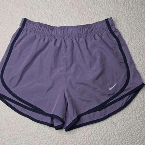 1141 NWT Nike Women's Dri-FIT Tempo Mid-Rise Brief-Lined Running Shorts Sz Small - Picture 2 of 4